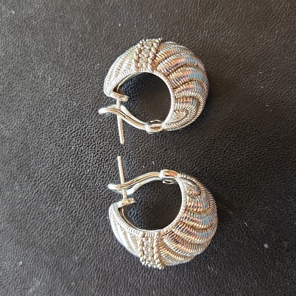 Judith Ripka Diamonique Earrings - Picture 2 of 7